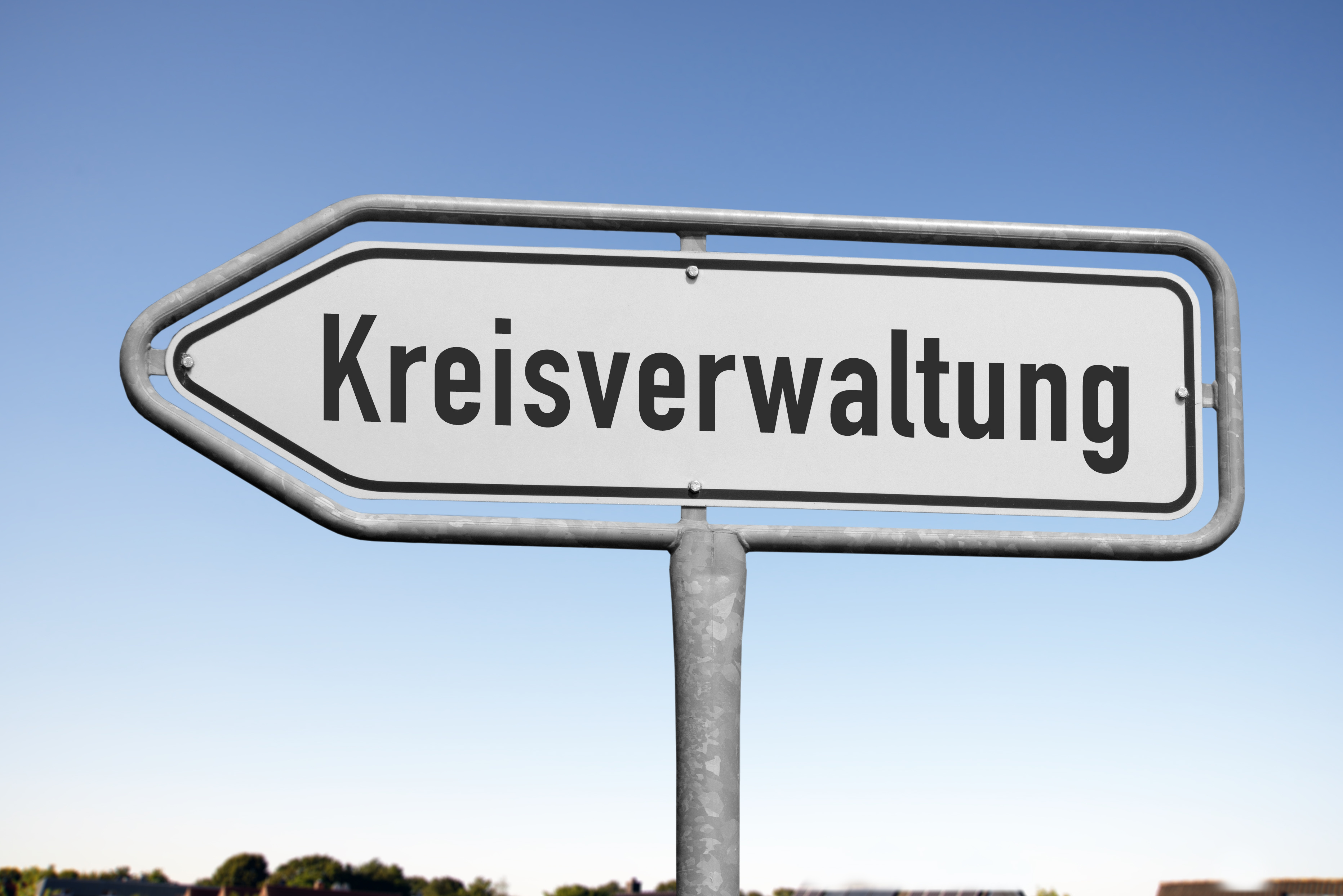 Kreisverwaltung, Wegweiser Kreisverwaltung, Wegweiser